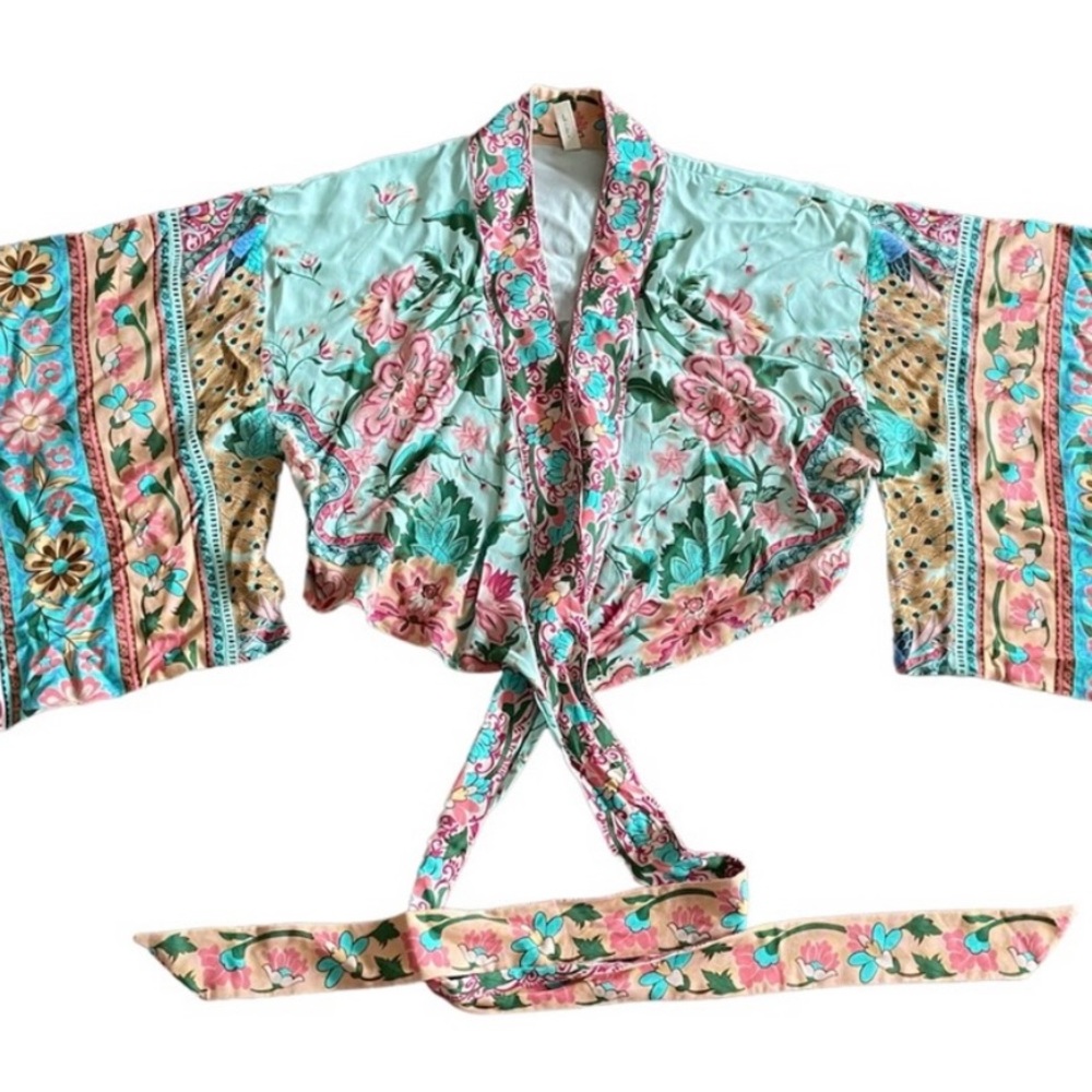 Spell Lotus Cropped Kimono Robe Top - Picture 9 of 10